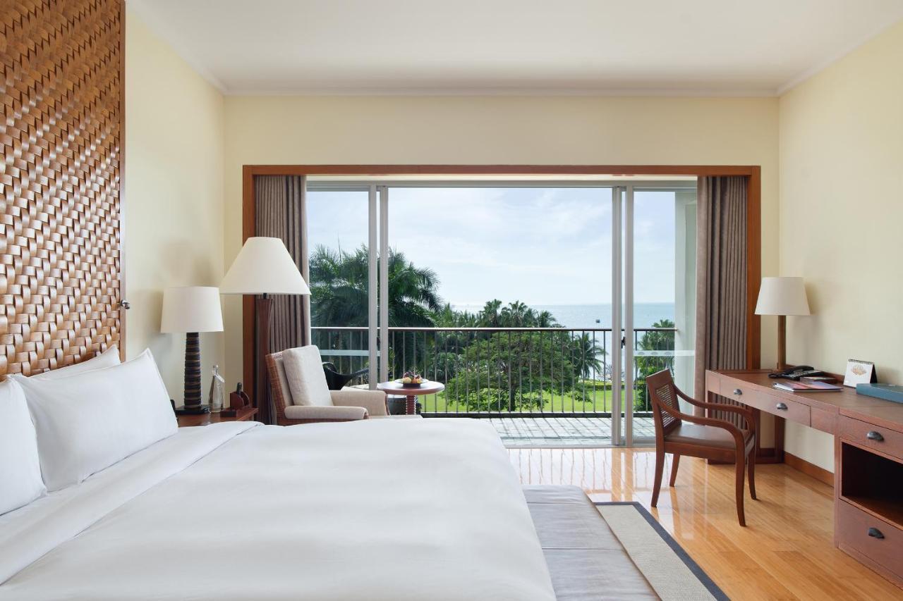 Mandarin Oriental, Sanya Hotel Exterior photo